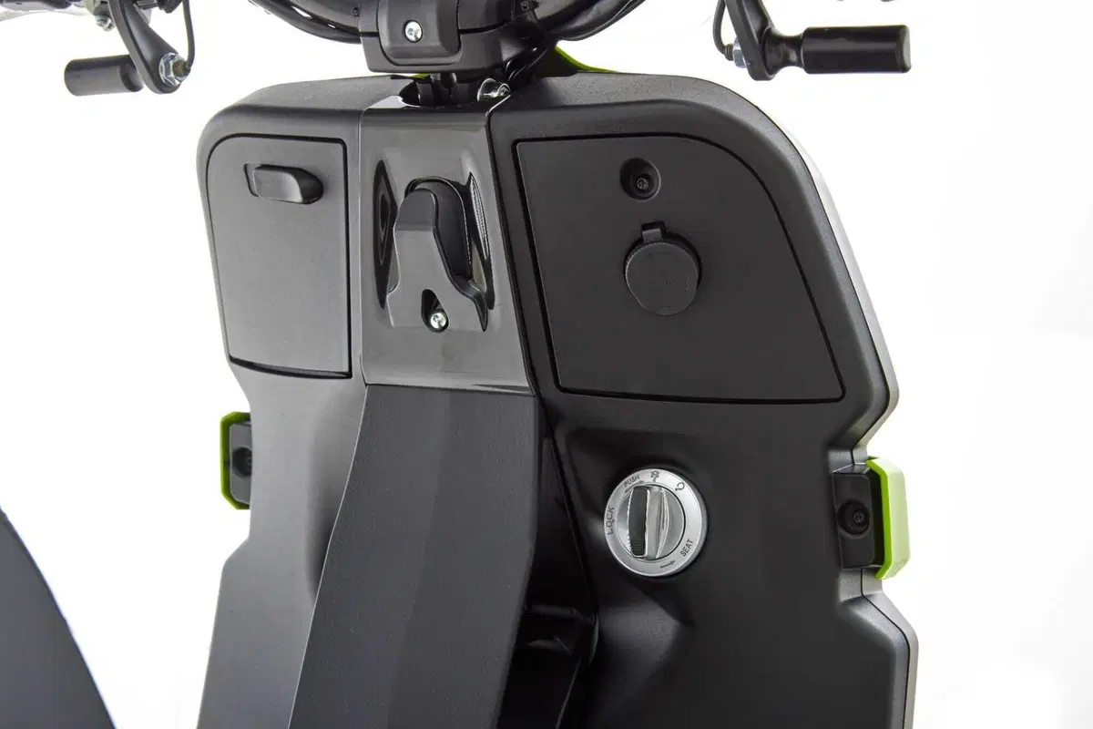 Fantic Electric, il primo scooter elettrico della marca veneta in vendita a febbraio (13)