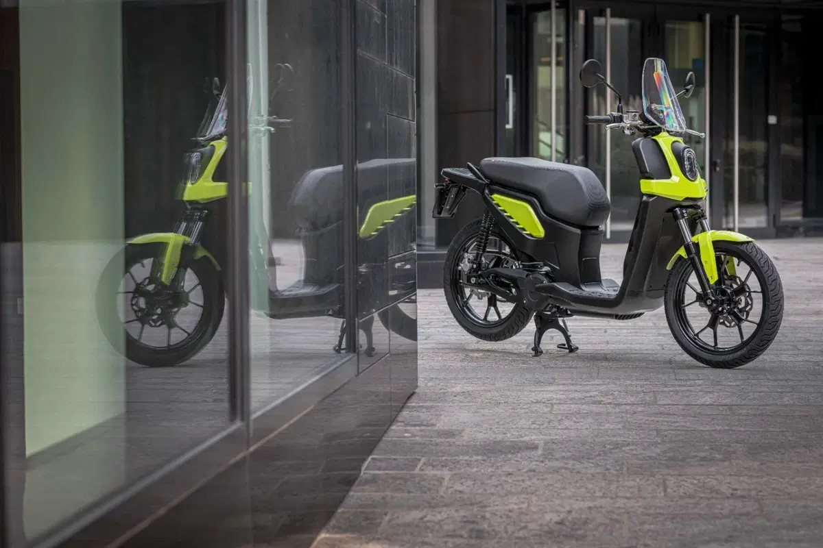 Fantic Electric, il primo scooter elettrico della marca veneta in vendita a febbraio (19)