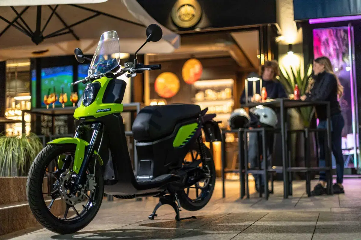 Fantic Electric, il primo scooter elettrico della marca veneta in vendita a febbraio (22)
