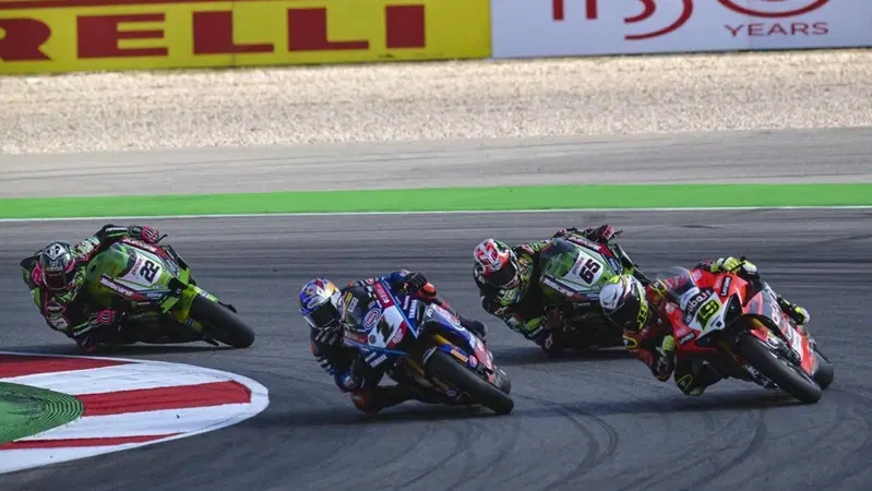 SBK 2023: l'entry list ufficiale