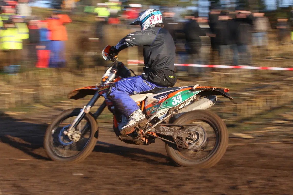 Novemberkåsan: l’ultramaratona dell’Enduro (15)