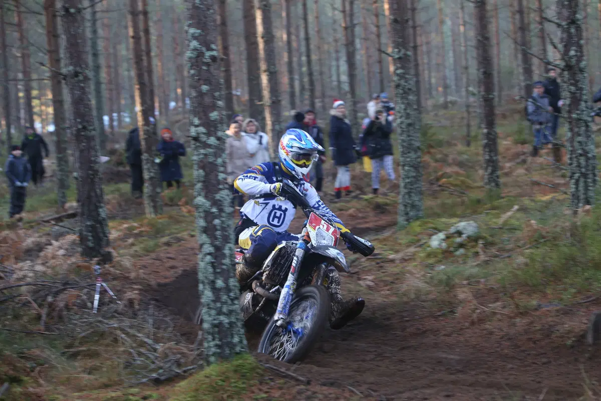 Novemberkåsan: l’ultramaratona dell’Enduro (16)