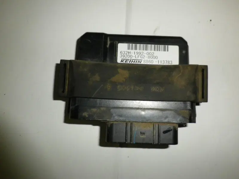 KYMCO XCITING 250/300/500 RICAMBI USATI ORIGINALI (4)