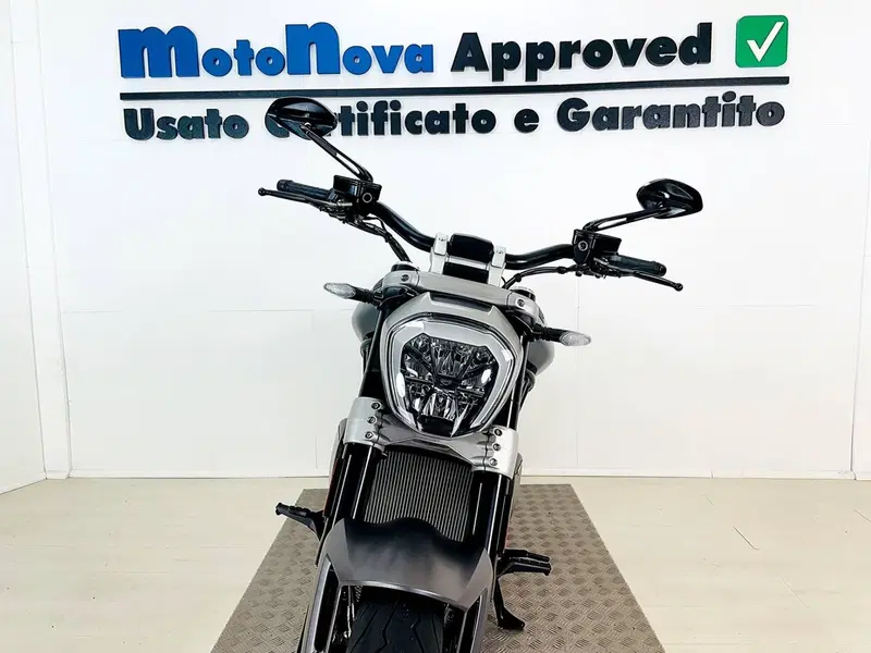 Ducati XDiavel 1262 Black Star (2021) (4)