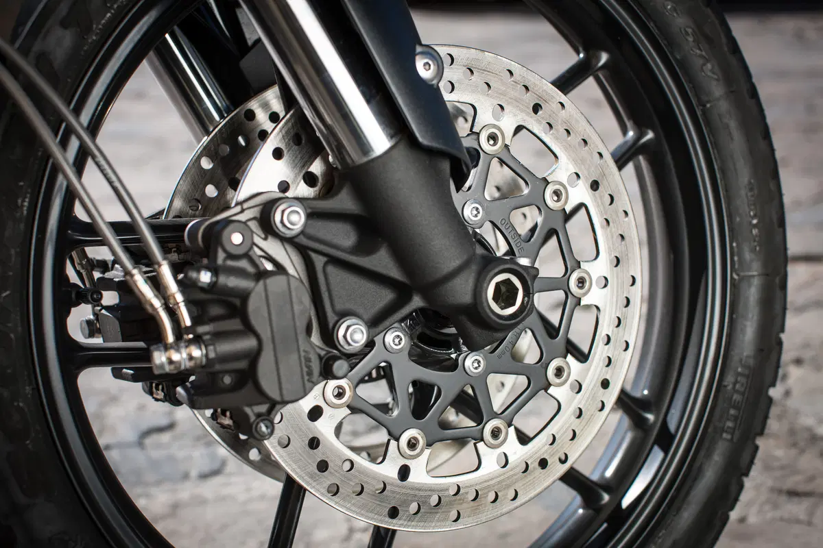 Triumph Tiger 800 XC (35)