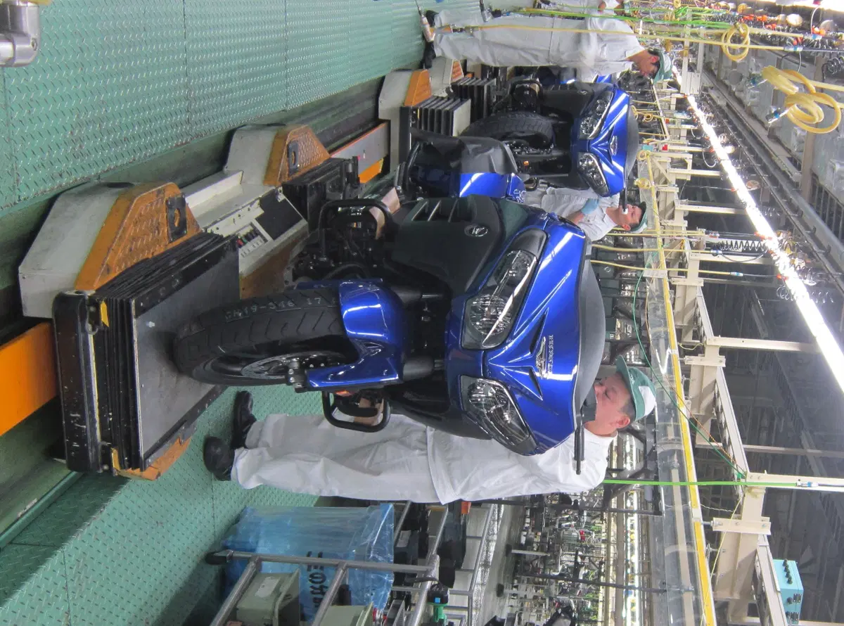 Honda festeggia il record di 300 milioni di moto prodotte (5)