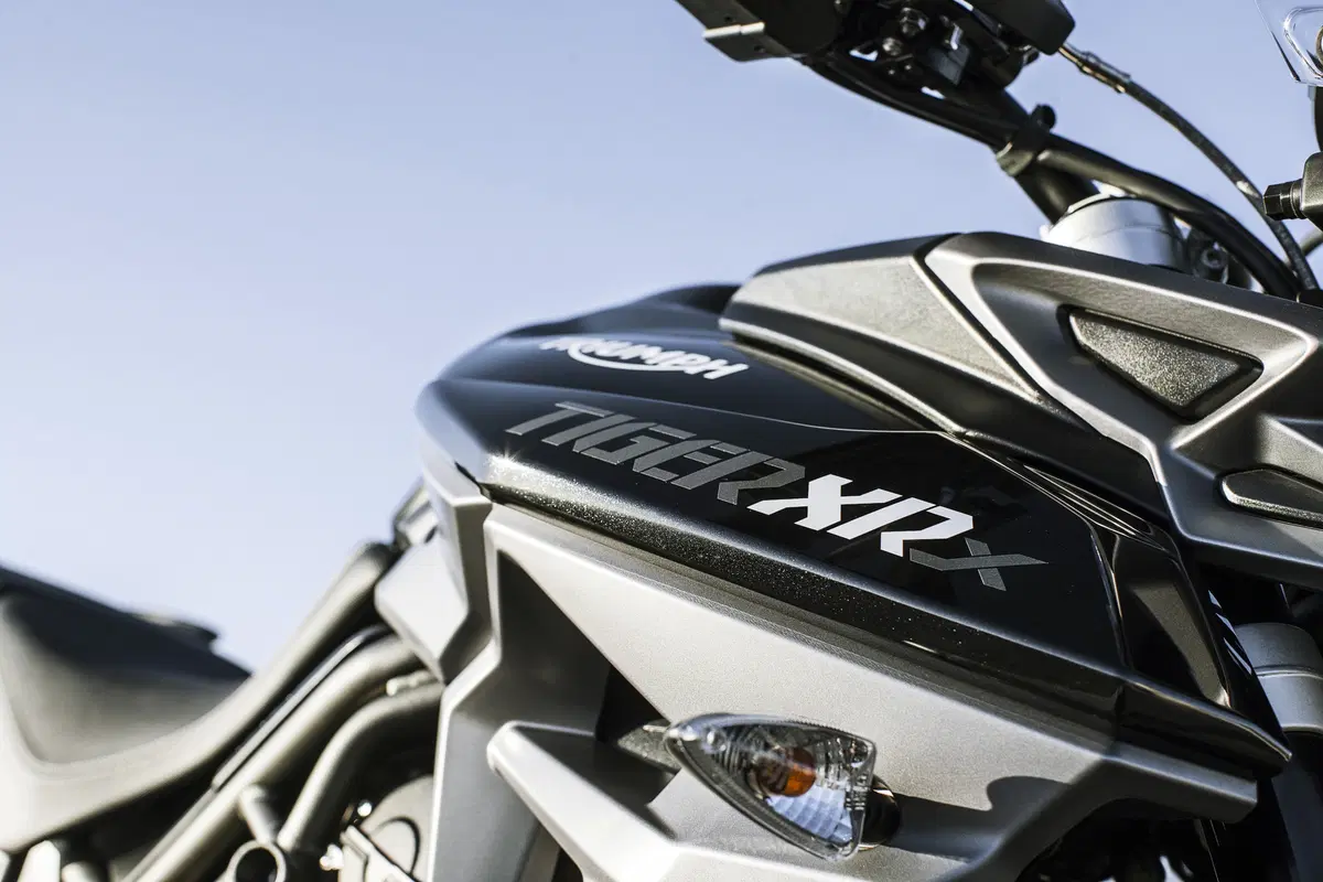 Triumph Tiger 800 XR  (32)