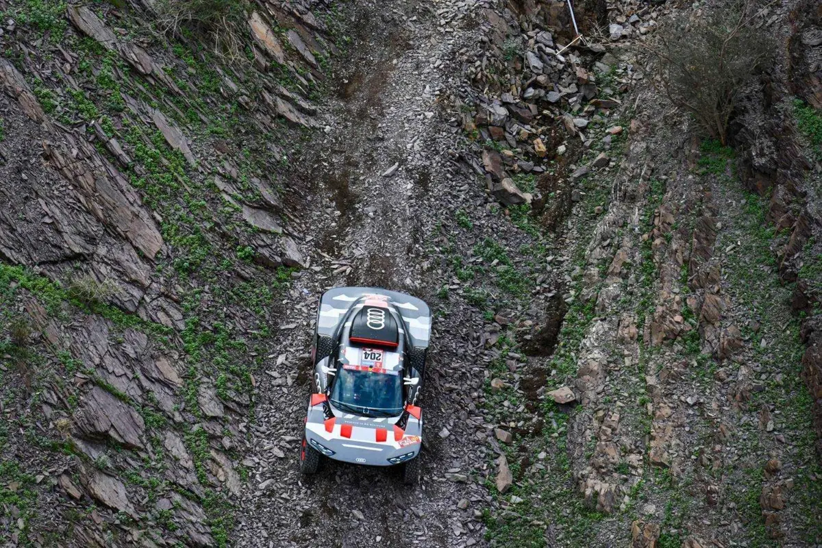 Dakar 2023-D3. Daniel Sanders, GasGas, Vince e Passa al Comando (13)