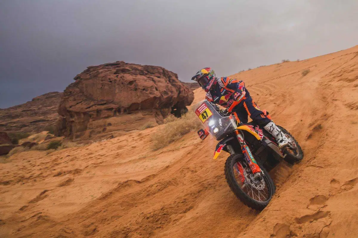 Dakar 2023-D3. Daniel Sanders, GasGas, Vince e Passa al Comando (14)