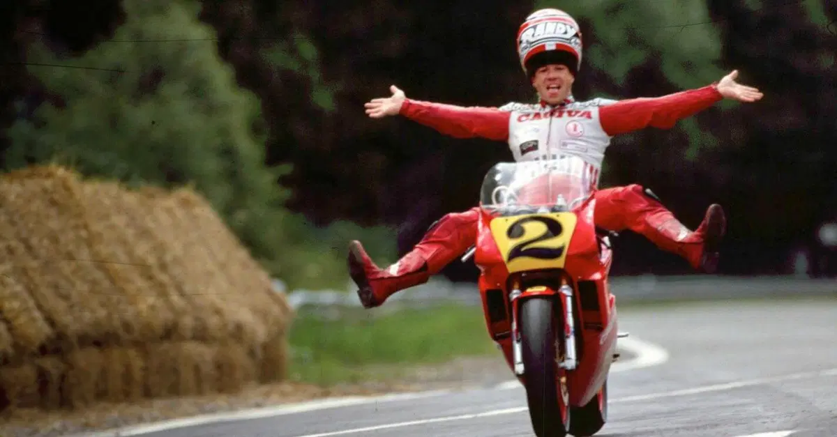 MotoGP. Randy Mamola: "Dannato Lucchinelli che non mi ha fatto vincere il titolo"