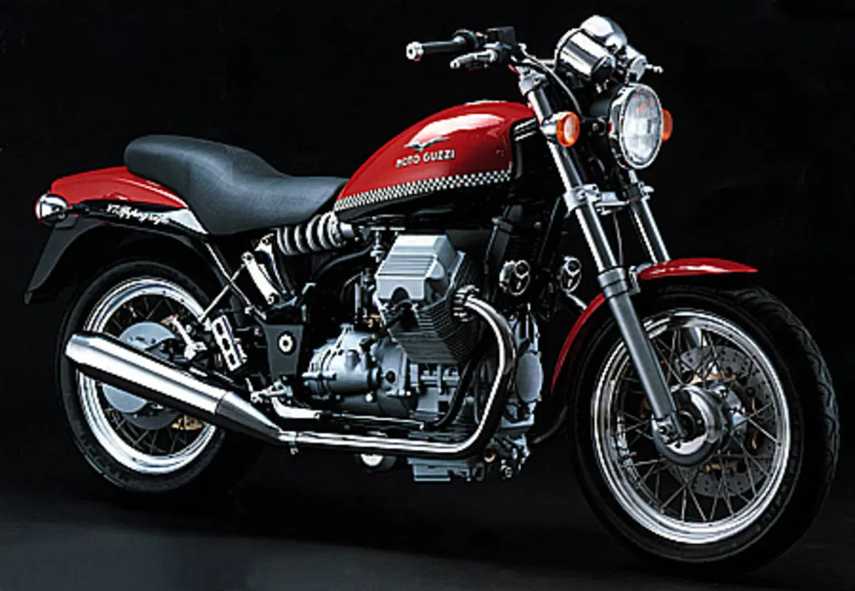 Moto Guzzi  VA-10: il bicilindrico del futuro passato  (13)