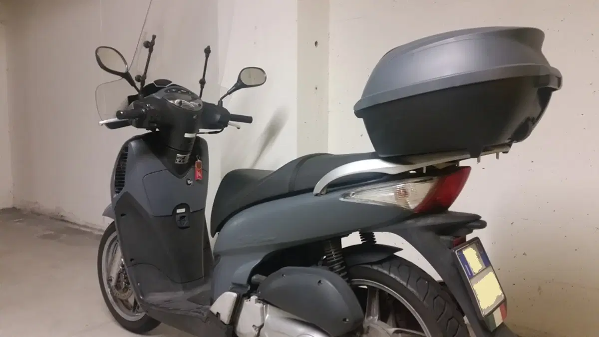La vernice spray diventa pellicola. Il nostro test sullo scooter (3)