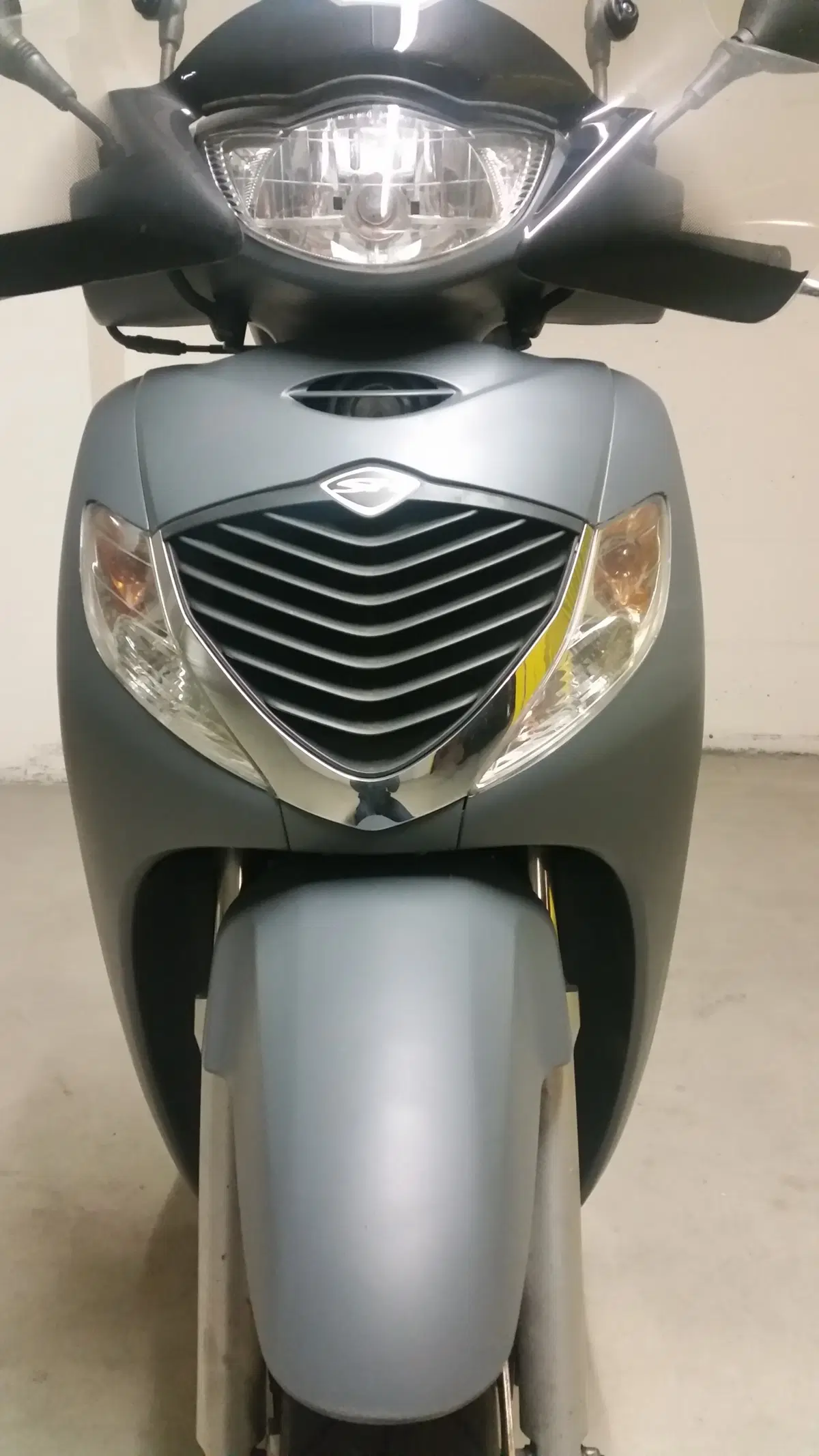 La vernice spray diventa pellicola. Il nostro test sullo scooter (6)