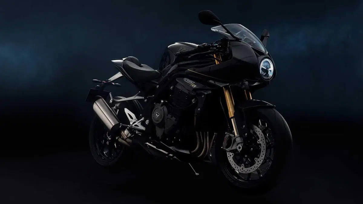 Triumph Speed Triple 1200 Speed Triple 1200 RR Bond Edition (2023) (2)