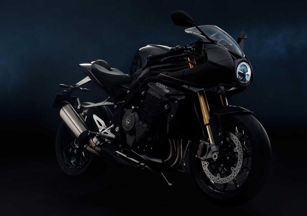 Triumph Speed Triple 1200 RR Bond Edition (2023) (2)