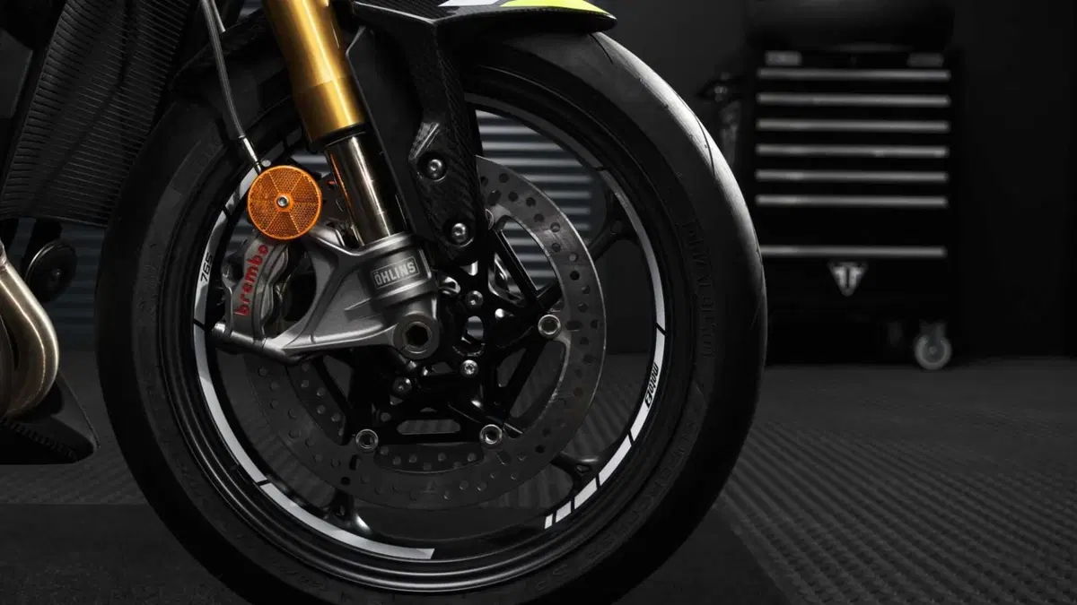 Triumph Street Triple Street Triple 765 Moto2 Edition (2023 - 24) (30)