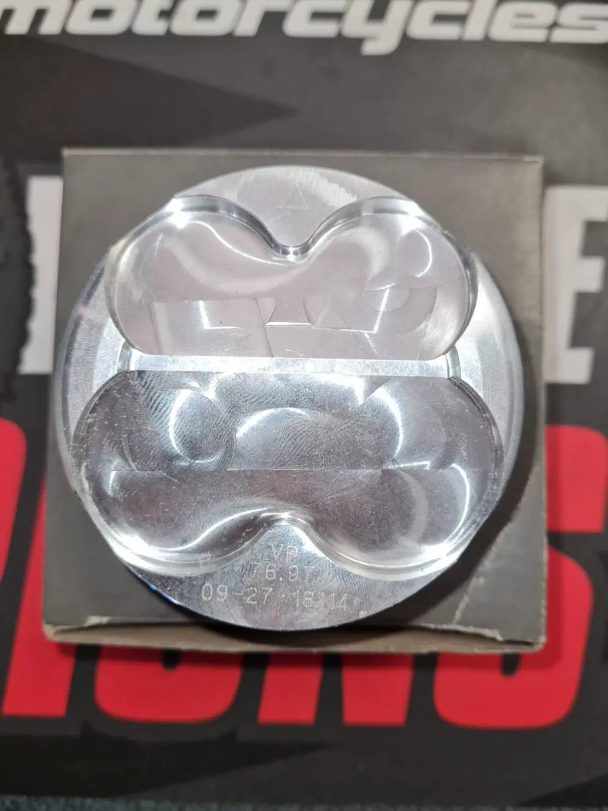 PISTONE VERTEX TM MX-EN 250 4T (10-12) D. 76.97 Vertex Pistons (2)