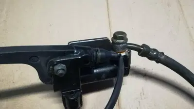 Pompa freno con leva e pinza freno anteriore Garel Garelli