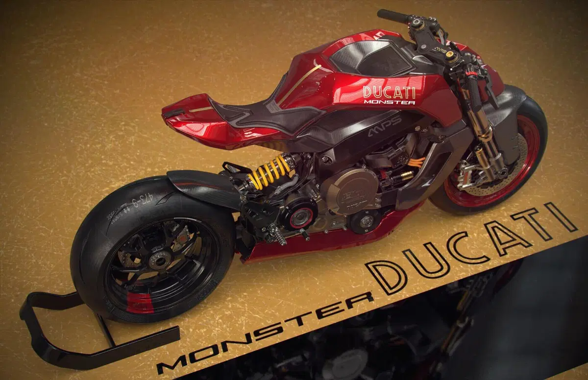 La Monster elettrica che arriva dai videogame (2)
