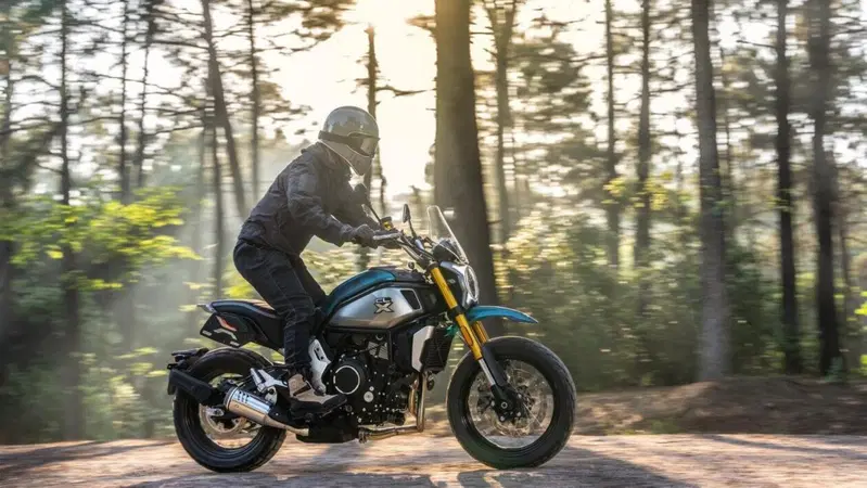Arriva la CFMOTO 700CL-X&nbsp;Adventure: ecco il prezzo
