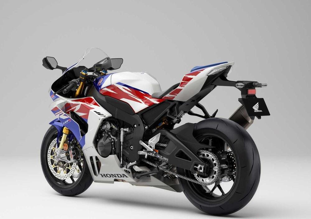 Honda CBR 1000 RR-R Fireblade SP 30th Anniversary (2022 - 23) (3)