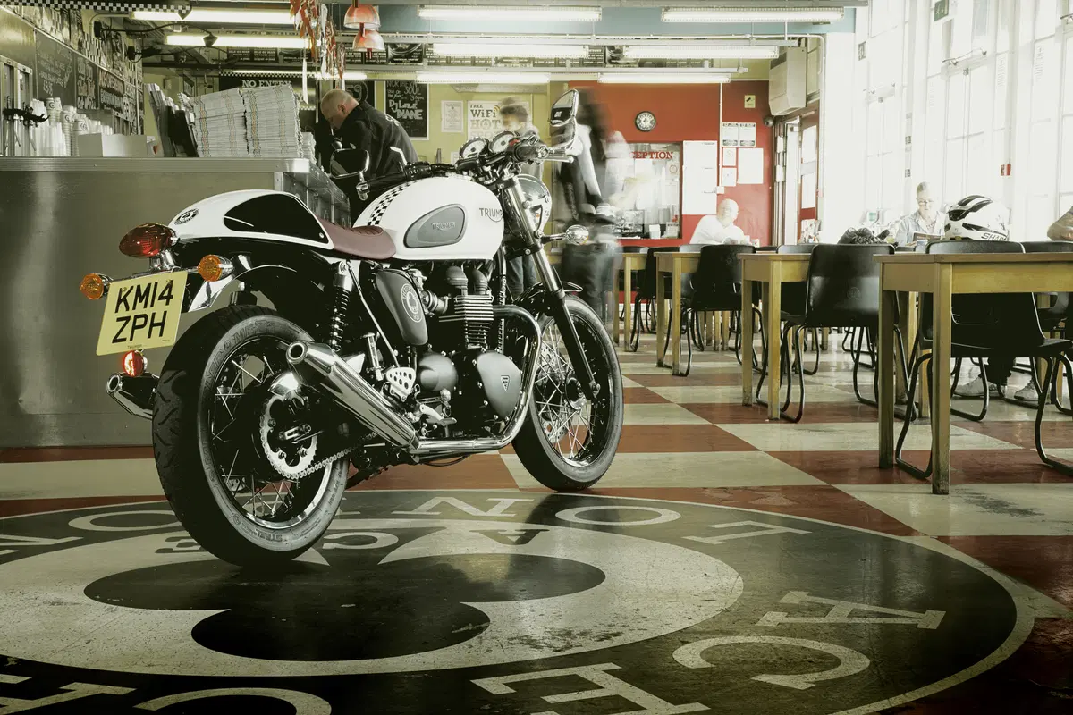 Triumph Thruxton 900 Thruxton 900 ACE (2014 - 15) (2)