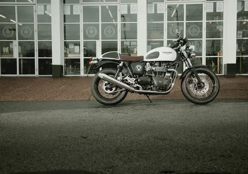 Triumph Thruxton 900 Thruxton 900 ACE (2014 - 15) (3)