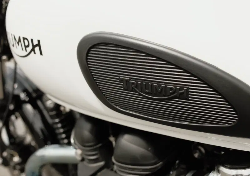 Triumph Thruxton 900 Thruxton 900 ACE (2014 - 15) (11)