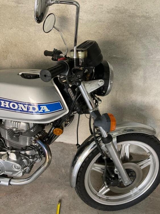 Honda CB400N (3)