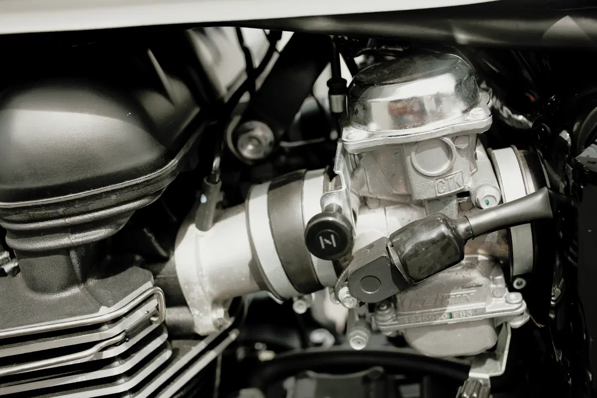Triumph Thruxton 900 Thruxton 900 ACE (2014 - 15) (17)