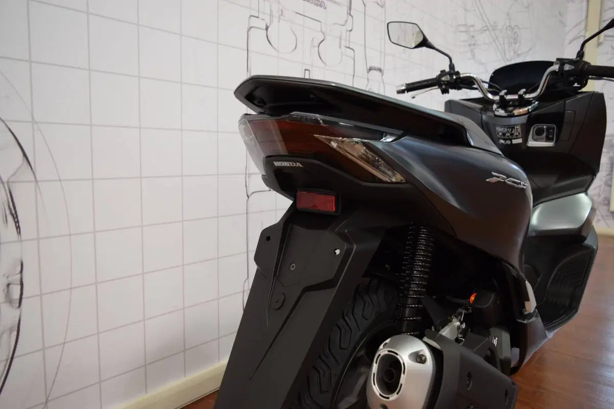 Honda PCX 125 (2021 - 24) (9)