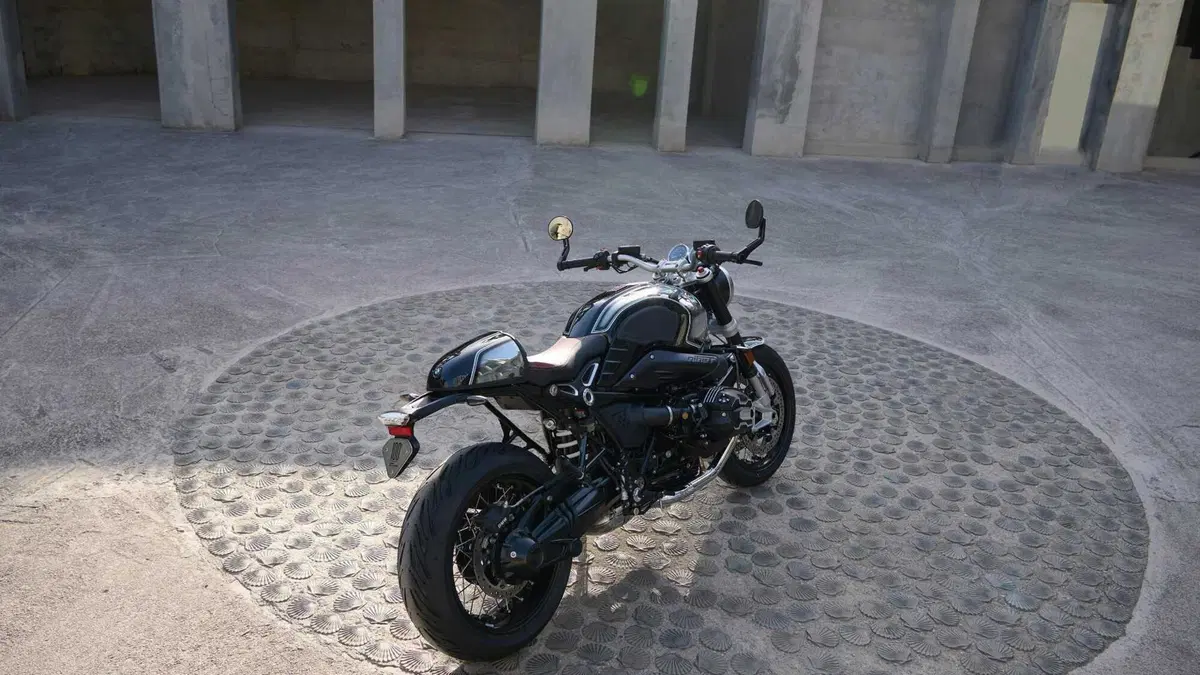 Bmw R nineT R nineT 100 Years (2023) (7)