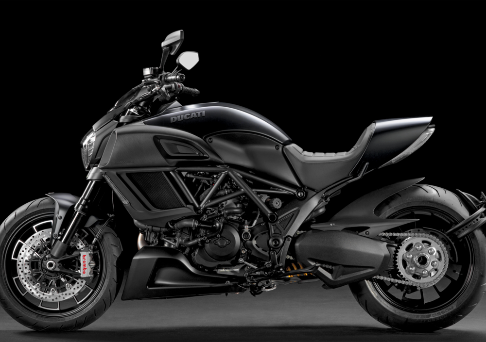 Ducati Diavel 1200 (2014 - 16) (5)