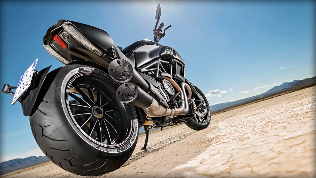Ducati Diavel 1200 Diavel 1200 (2014 - 16) (8)