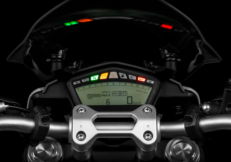 Ducati Hyperstrada 821 Hyperstrada 821 (2013 - 15) (6)