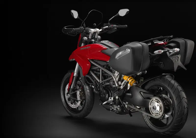 Ducati Hyperstrada 821 Hyperstrada 821 (2013 - 15) (7)
