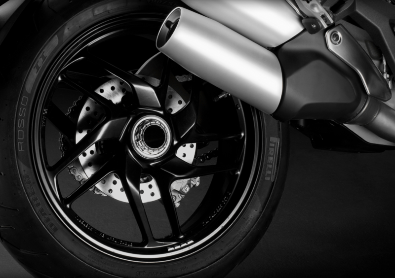 Ducati Monster 1200 Monster 1200 (2014 - 16) (7)