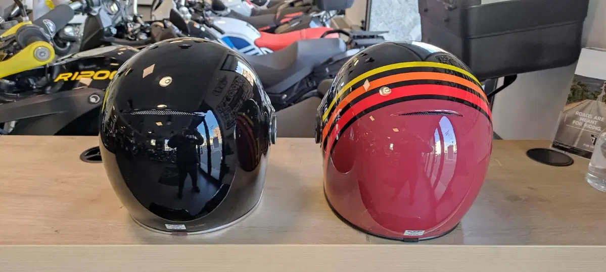 CASCHI BELL "BULLIT" (3)