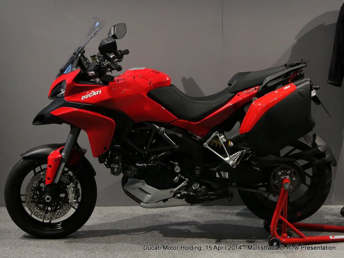 Ducati Multistrada 1200 S Touring D-air (2013 - 14)