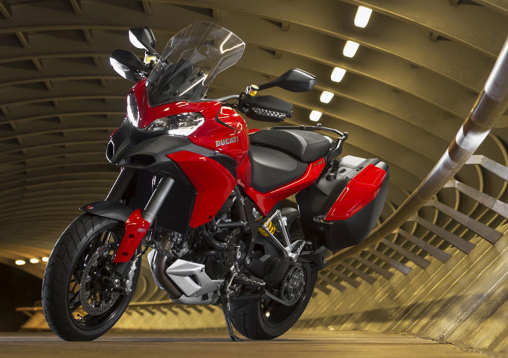 Ducati Multistrada 1200 S Touring D-air (2013 - 14) (2)