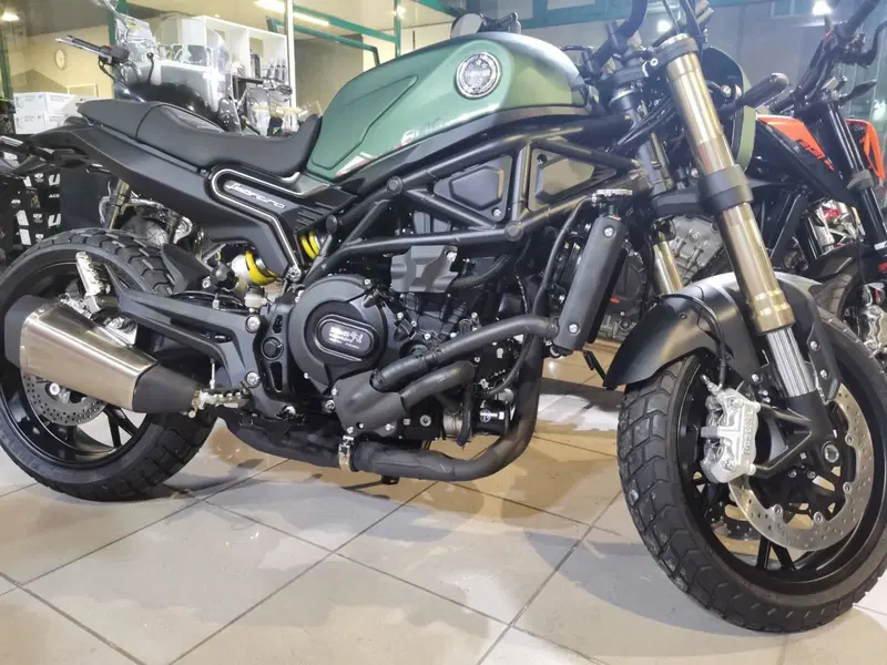 Benelli Leoncino 800 (2022 - 26) (5)
