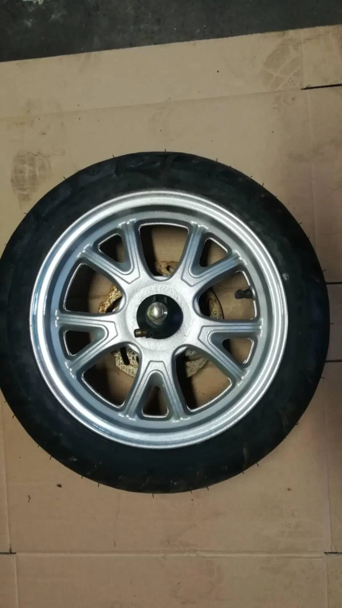 Ruota anteriore Grelli 50 Tiesse 4 T Garelli