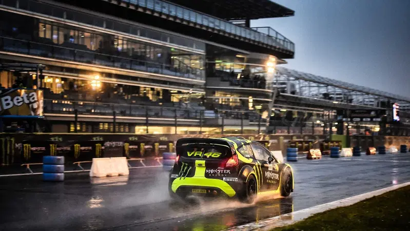 Rally di Monza 2014, Day 1: Kubica in testa, ma Rossi c'&egrave;