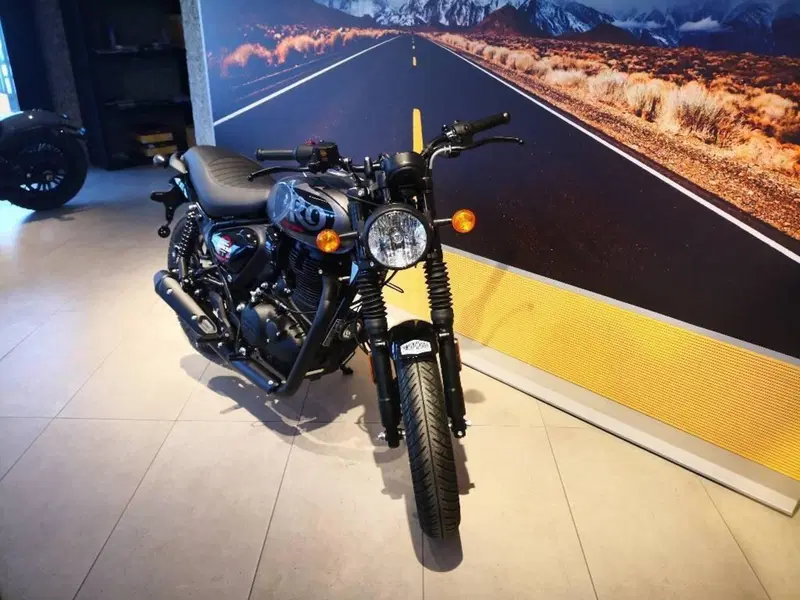 Royal Enfield HNTR 350 (2022 - 26) (3)