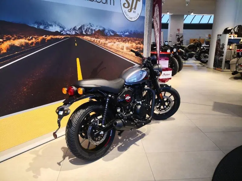Royal Enfield HNTR 350 (2022 - 26) (12)