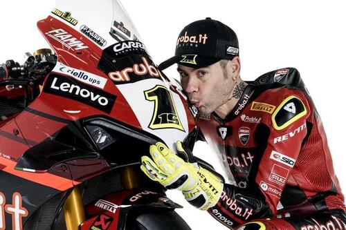 Team Ducati Aruba.it Racing SBK 2023: eccolo! [GALLERY] (2)