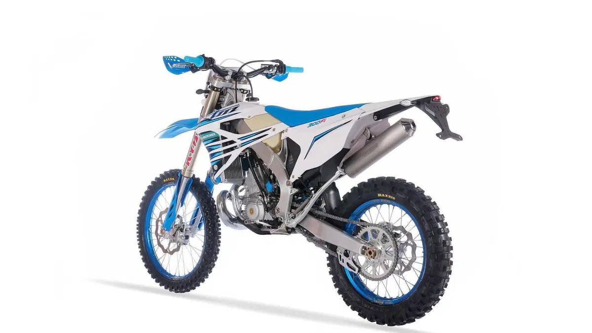 Tm Moto EN 300 EN 300 Fi ES 2T (2023) (6)