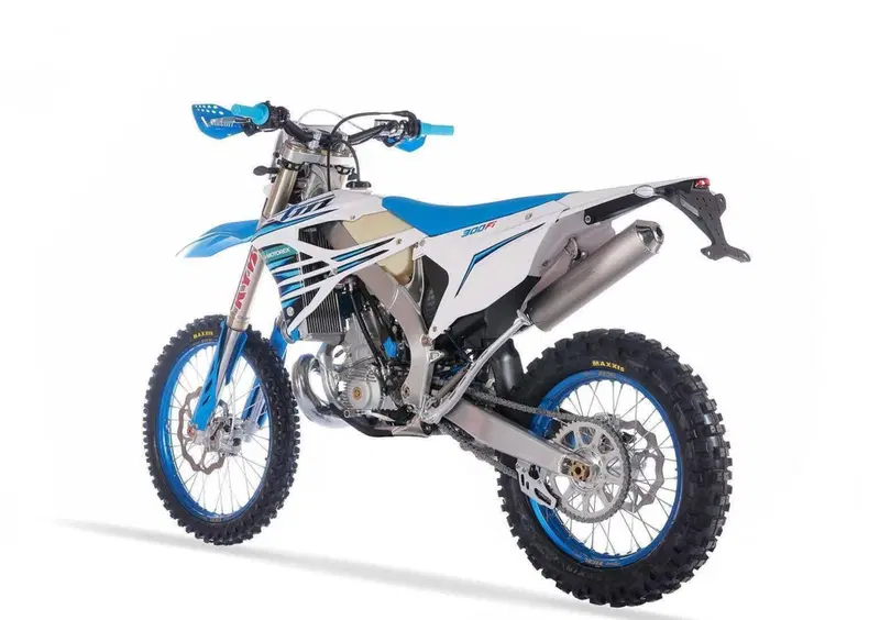 Tm Moto EN 300 EN 300 Fi ES 2T (2023) (6)