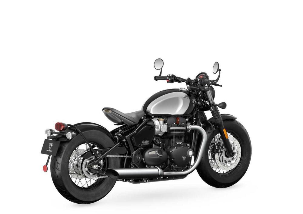 Triumph Bonneville Bobber 1200 Chrome Edition (2023) (3)