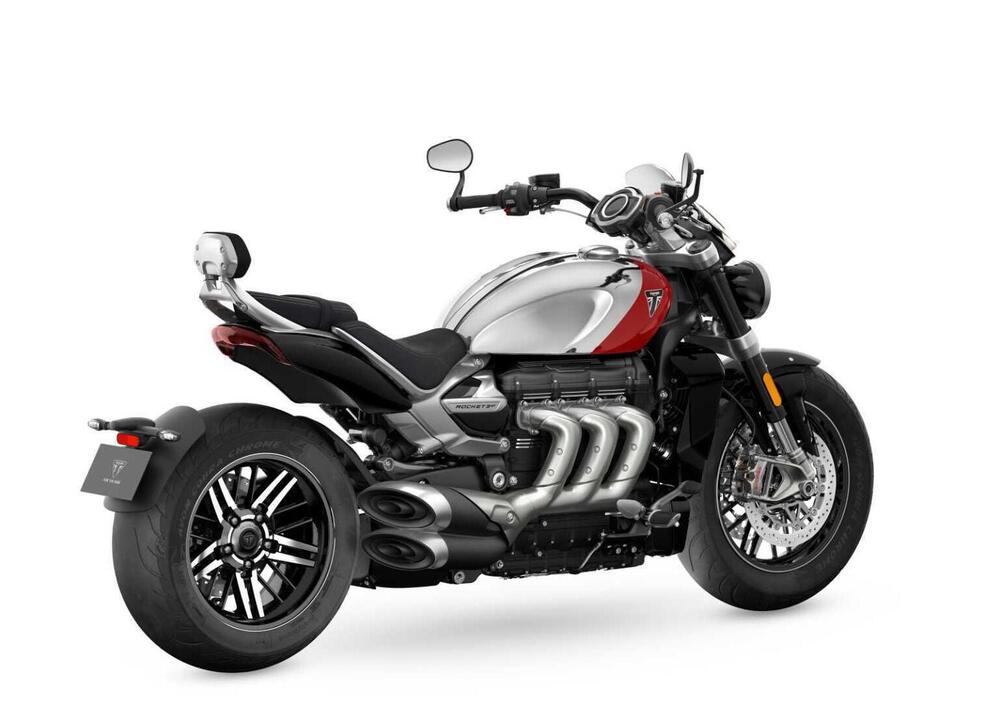 Triumph Rocket 3 GT Chrome Edition (2023) (2)